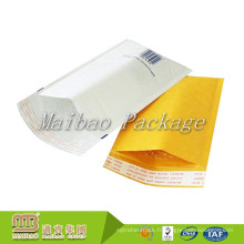 Forte Auto-Adhésif Bande Personnalisée Impression De Logo Rembourré Mailer Blanc Kraft Papier Bulle Enveloppe Mailing Bag